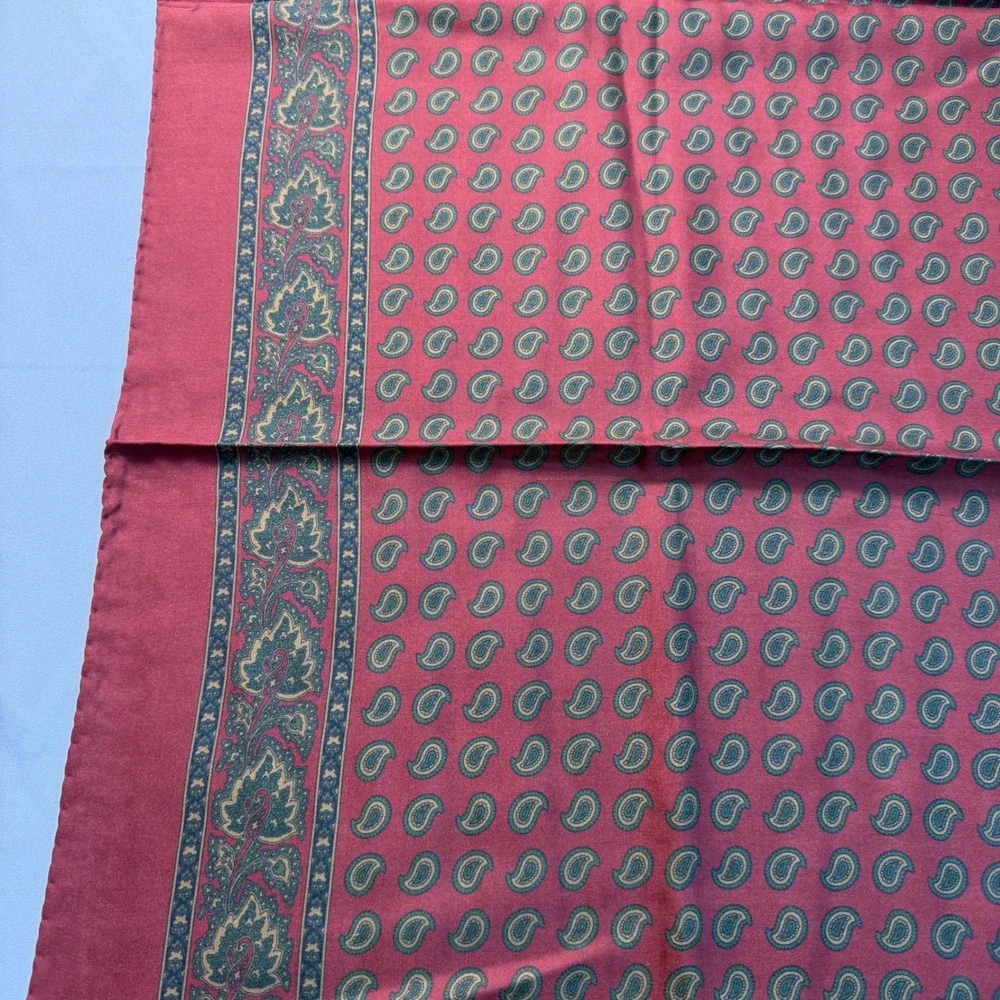 Made in Italy 100% Silk  Scarf Burgundy Red Green‎ Paisley Print 33